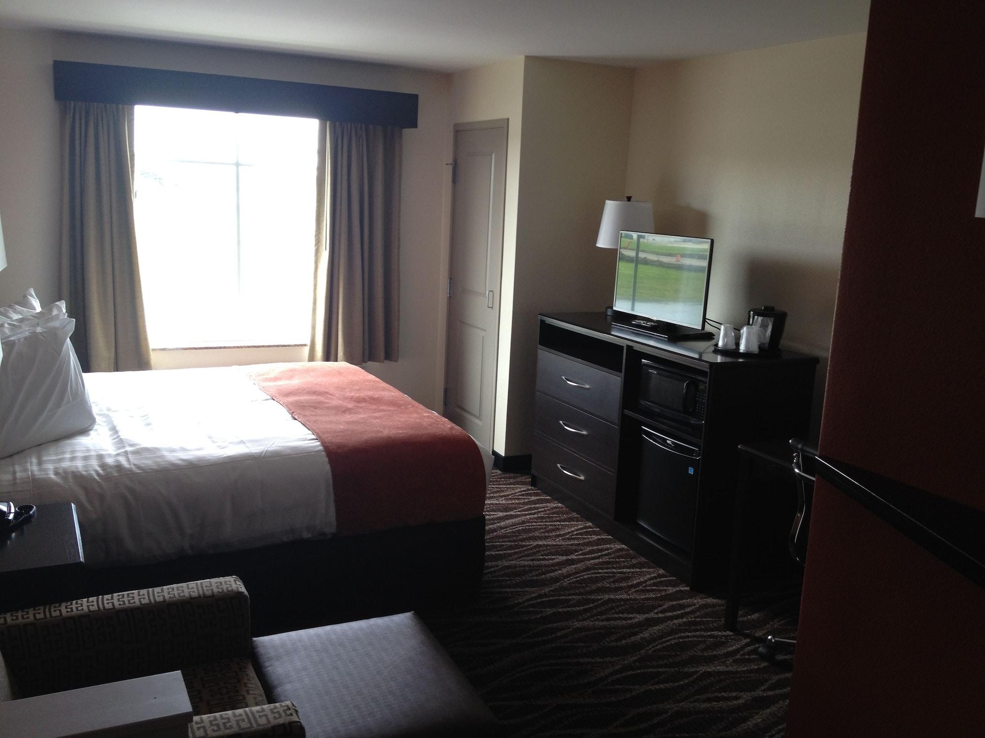 Americinn By Wyndham Waupun Eksteriør billede